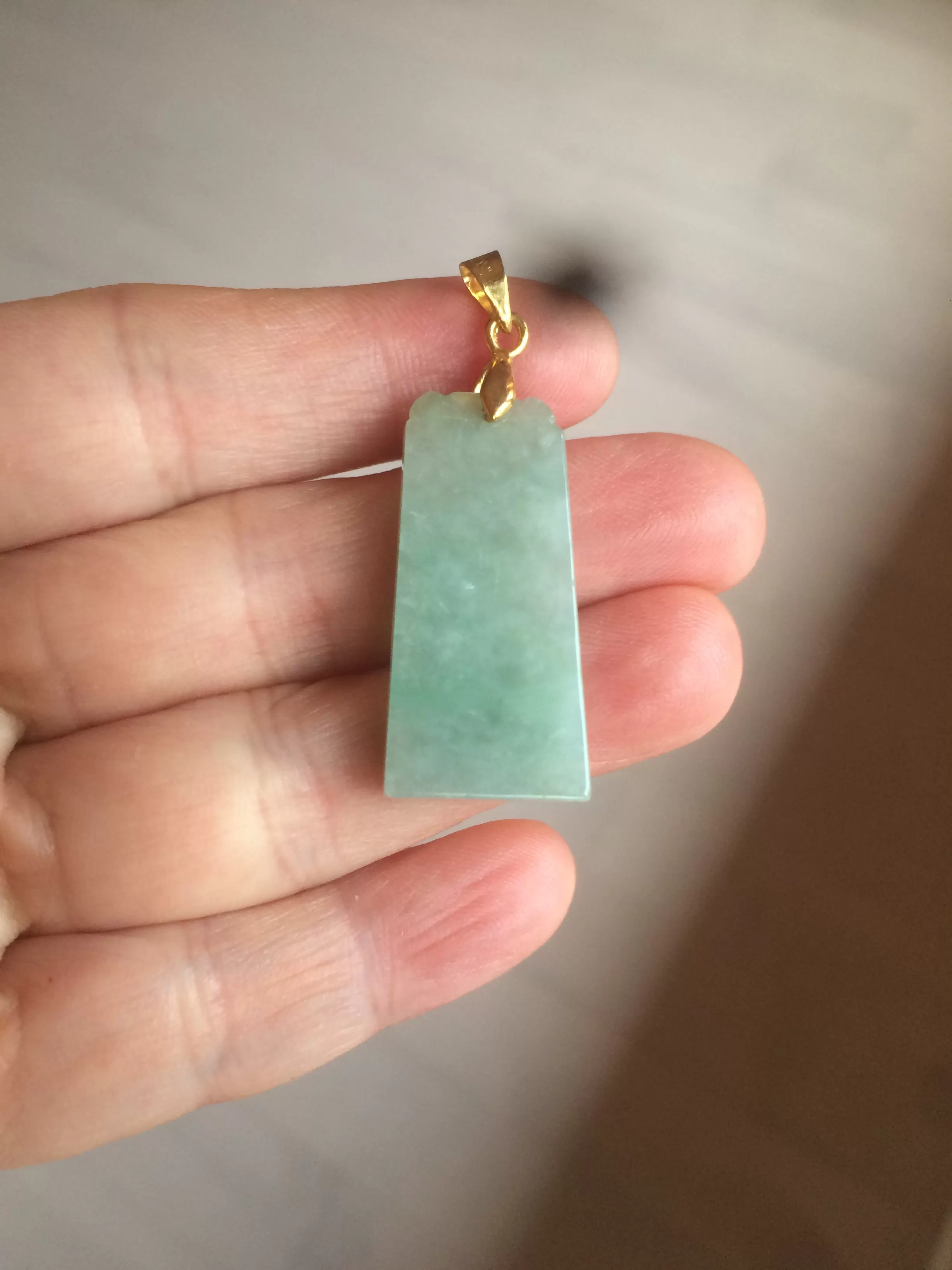 100% Natural watery light green Jadeite Jade safe and sound pendant Y104