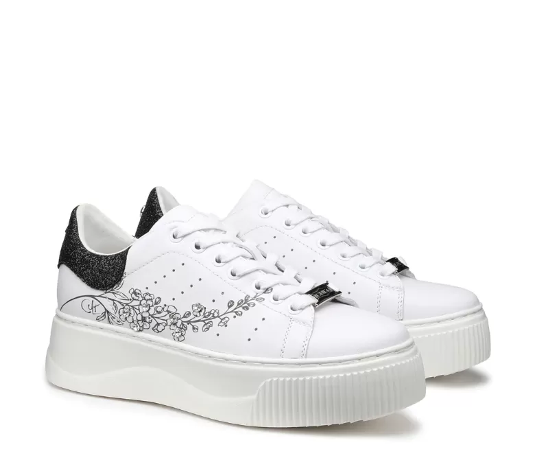 Cult Sneaker Perry 3371 Low W white