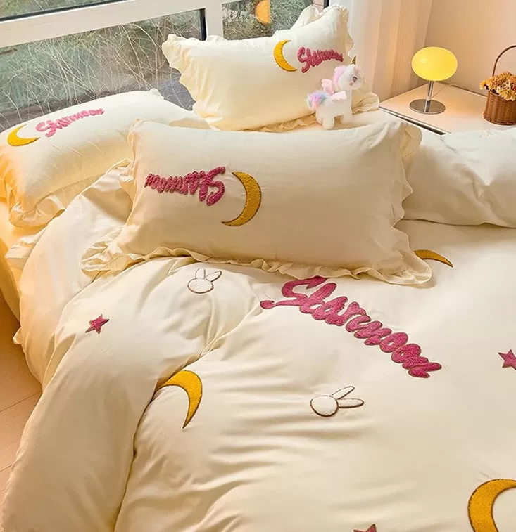 Cute Cartoon Bedding Set PN6488