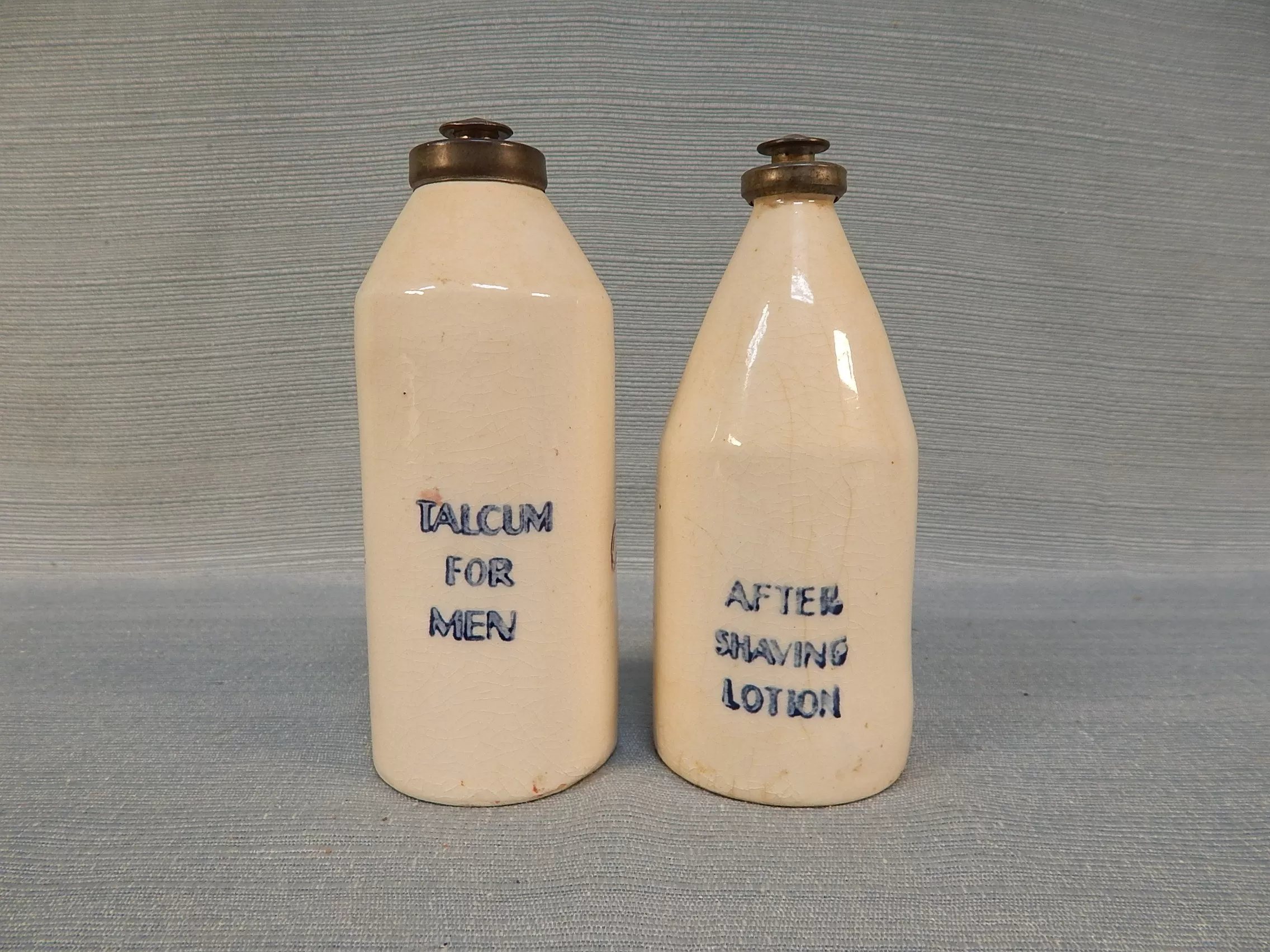 Pair of Vintage Old Spice Bottles - Very Good Vintage Condition