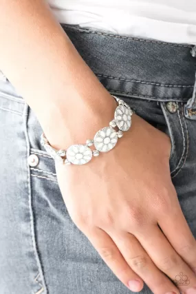 Paparazzi Dancing Dahlias - White Bracelet Stretchy